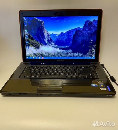 Lenovo IdeaPad Y550P Core i-7 720QM GeForce GT 240