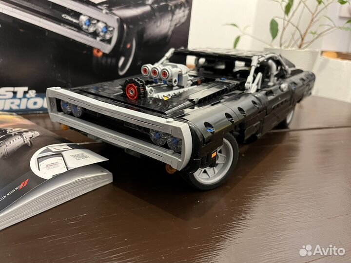 Lego Technic 42111 Dodge Charger