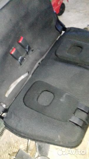 Треттий ряд сидений пежо 4007