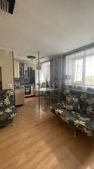 2-к. квартира, 43 м², 2/5 эт.