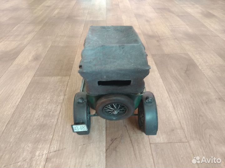 Модель автомобиля 