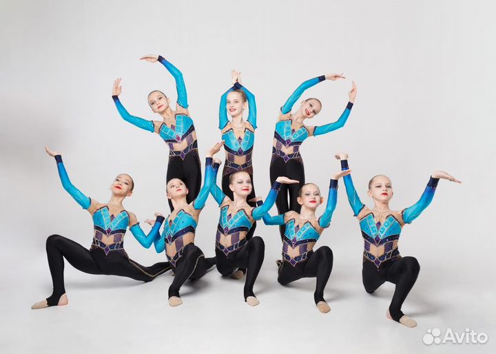 Продам комбинезоны для эстетической гимнастики