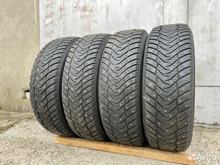 Yokohama Ice Guard IG65 235/65 R18