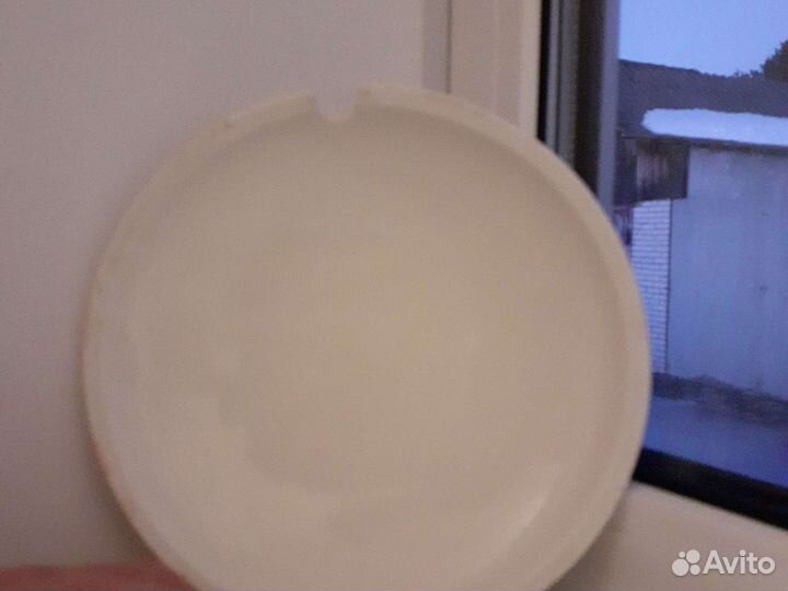 Фарфоровая супница