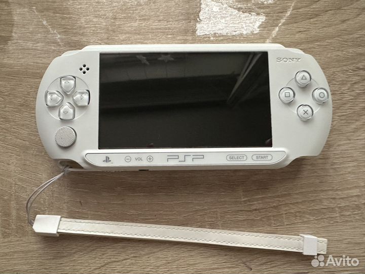 Sony PSP E1008 б/у