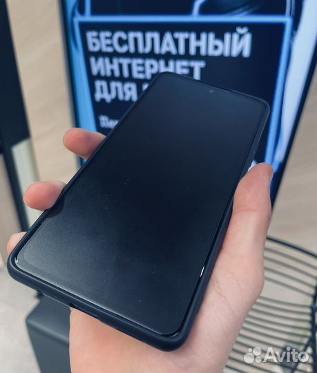 Гидрогелевые противоударные плёнки на смартфон