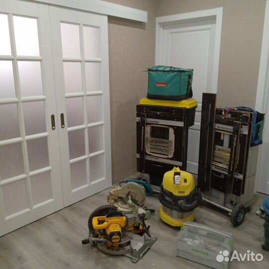 Установка межкомнатных дверей