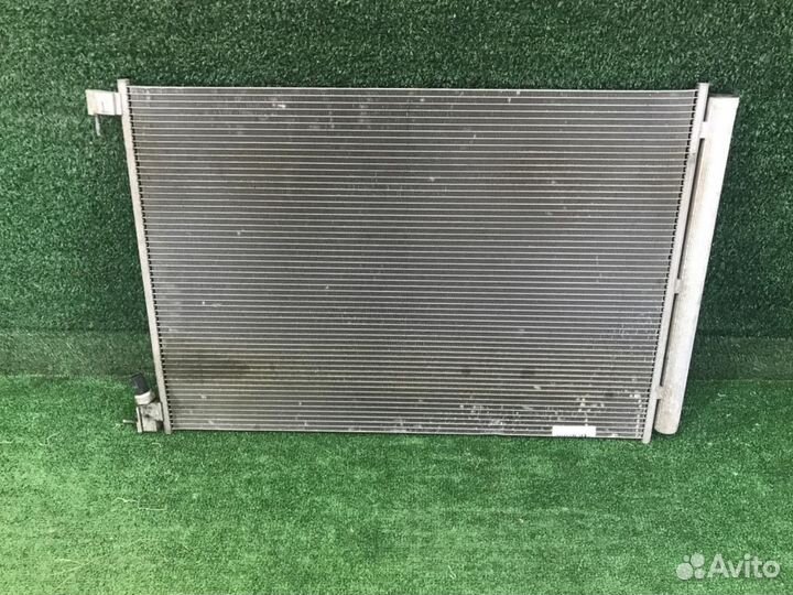 Радиатор кондиционера (конденсер) Mercedes-Benz E