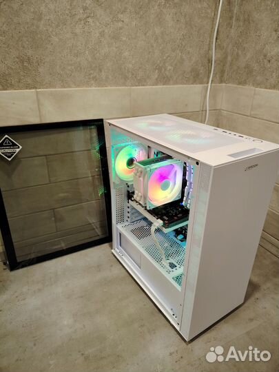 Игровой пк(White Edition )ryzen 5 5500 / RX 6600