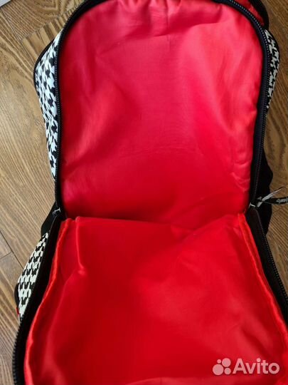 Портфель школьный для девочки чёрно-белый