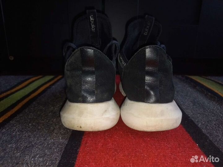 Кроссовки adidas