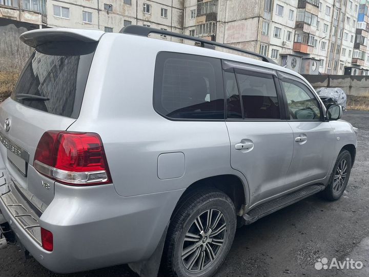 Toyota Land Cruiser 4.5 AT, 2008, 272 700 км