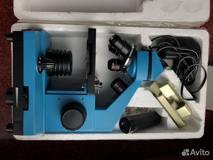 Микроскоп levenhuk