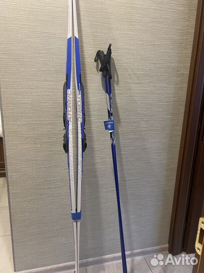 Беговые лыжи atomic