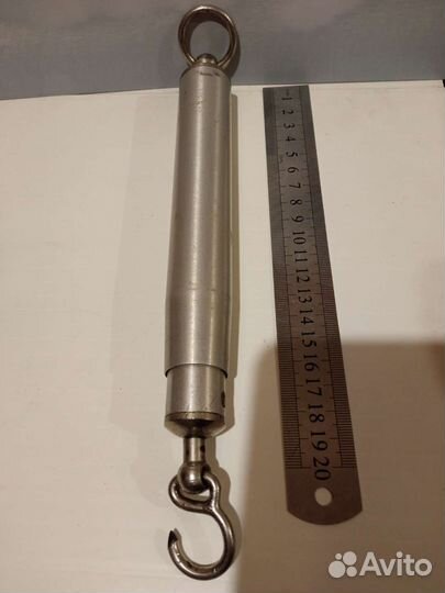 Весы авиационные, фонарик вечный,и другое