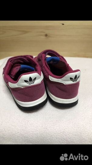 Кроссовки adidas