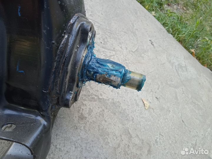 Задний левый рычаг подвески Mitsubishi Lancer 9