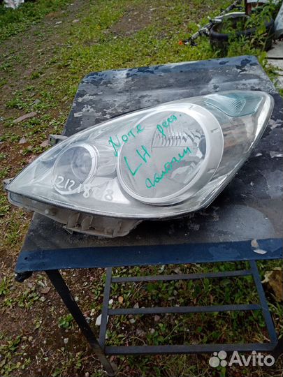 Nissan Note E11 2006-2013 фара левая
