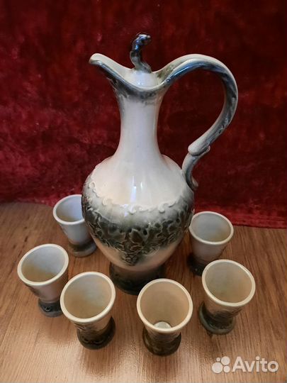 Кувшин и 6 стопок