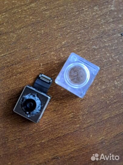 Камера задняя iPhone Xr с небольшим дефектом