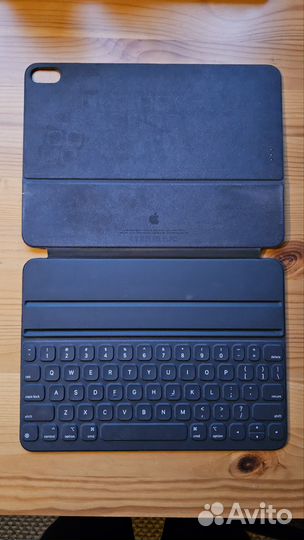 Чехол-клавиатура для iPad Pro 11 (En)