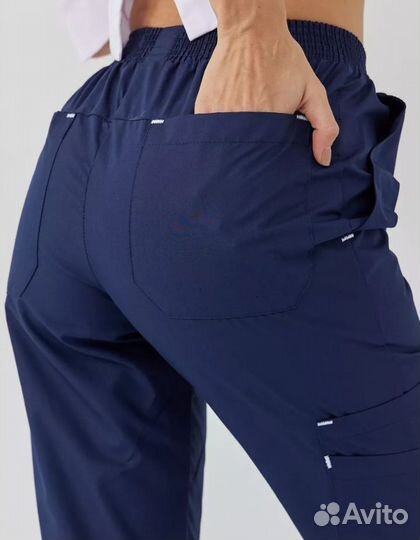 Медицинский костюм женский