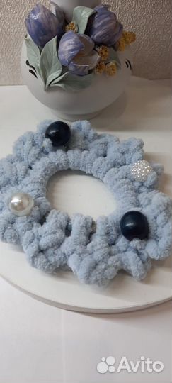 Резинки на волосы ручная работа