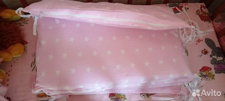 Набор в кроватку, постельное белье