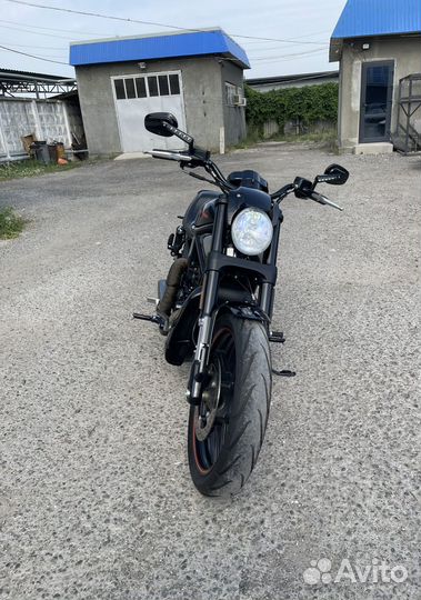 Harley-Davidson V-Rod