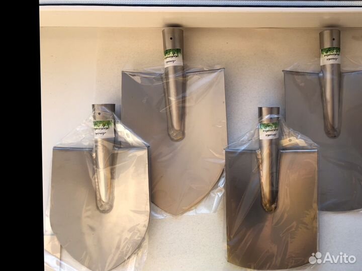 Лопата титановая