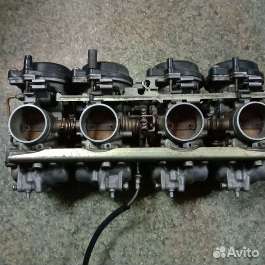 Карбюратор Suzuki RF400 Bandit