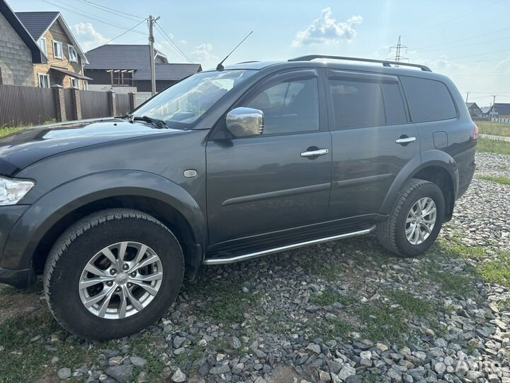 Mitsubishi Pajero Sport 2.5 AT, 2013, 310 000 км