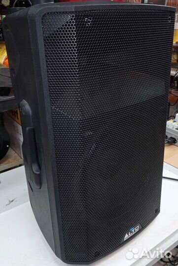 Активная ас (концертная) Alto TX212 600 вт, 12
