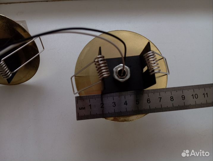 Светильник потолочный