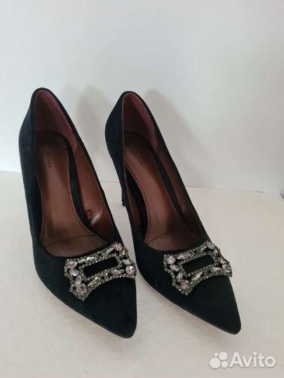 Новые туфли Reserved