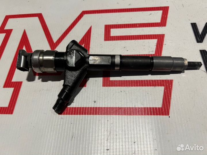 Форсунка топливная Nissan Navara D40 2.5 tdci