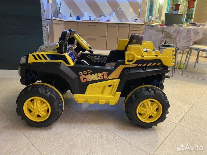 Детский электромобиль бу