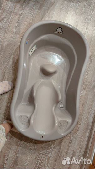 Ванночка для купания новорожденного