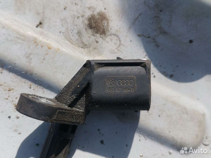 Датчик ABS передний правый Audi A6 C6