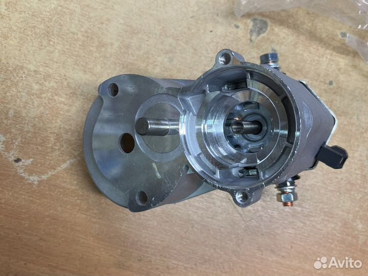 Продам реле втягивающее ST2815064310