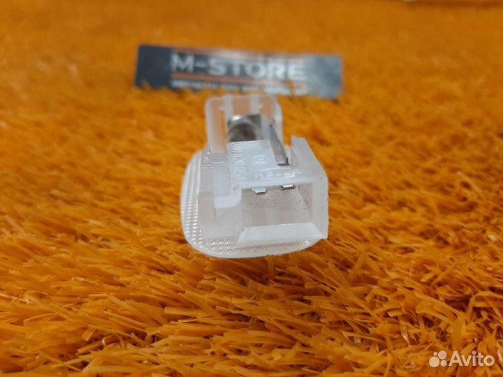 Плафон освещения Mercedes-Benz C-Class W203