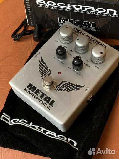 Гитарная педаль Rocktron Metal Embrace
