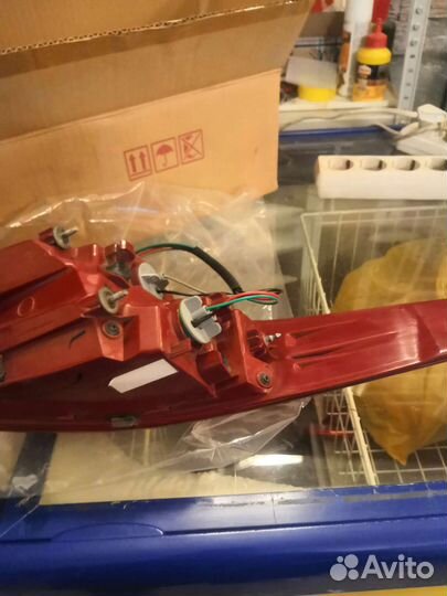 Фонарь задний правый дальний на Солярис 2