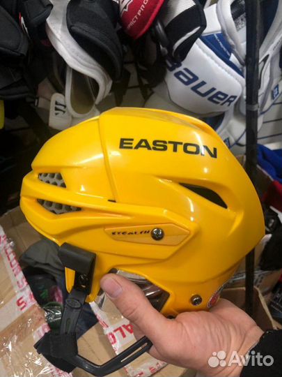 Хоккейный инвентарь