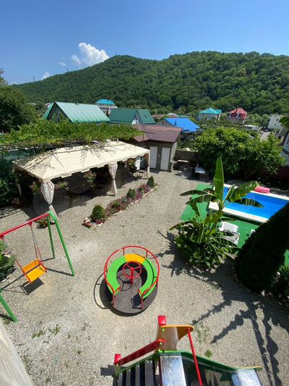 Комната 15 м² в > 9-к., 2/3 эт.