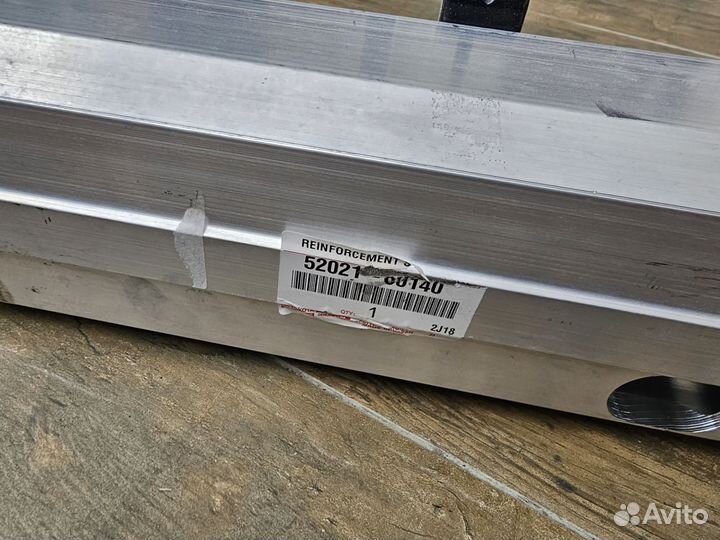 Усилитель бампера TLC 200, 2015+