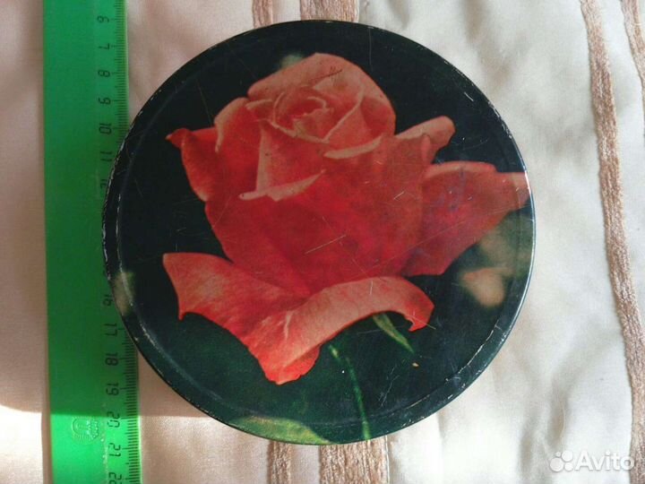 Жестяная банка СССР