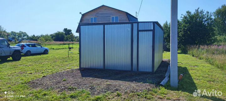 Гараж-пенал Металлический