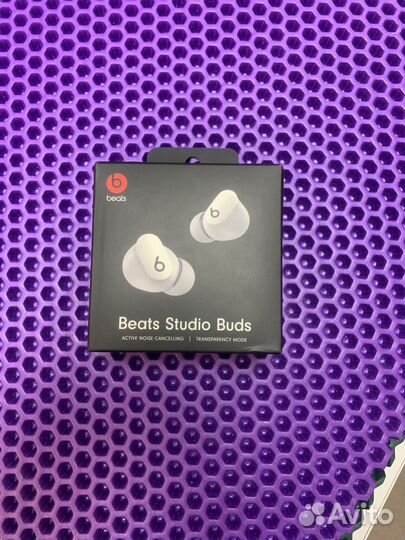 Beats studio buds