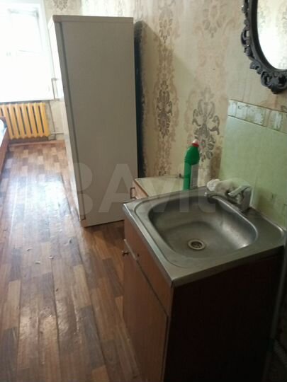 Комната 12 м² в 5-к., 4/4 эт.